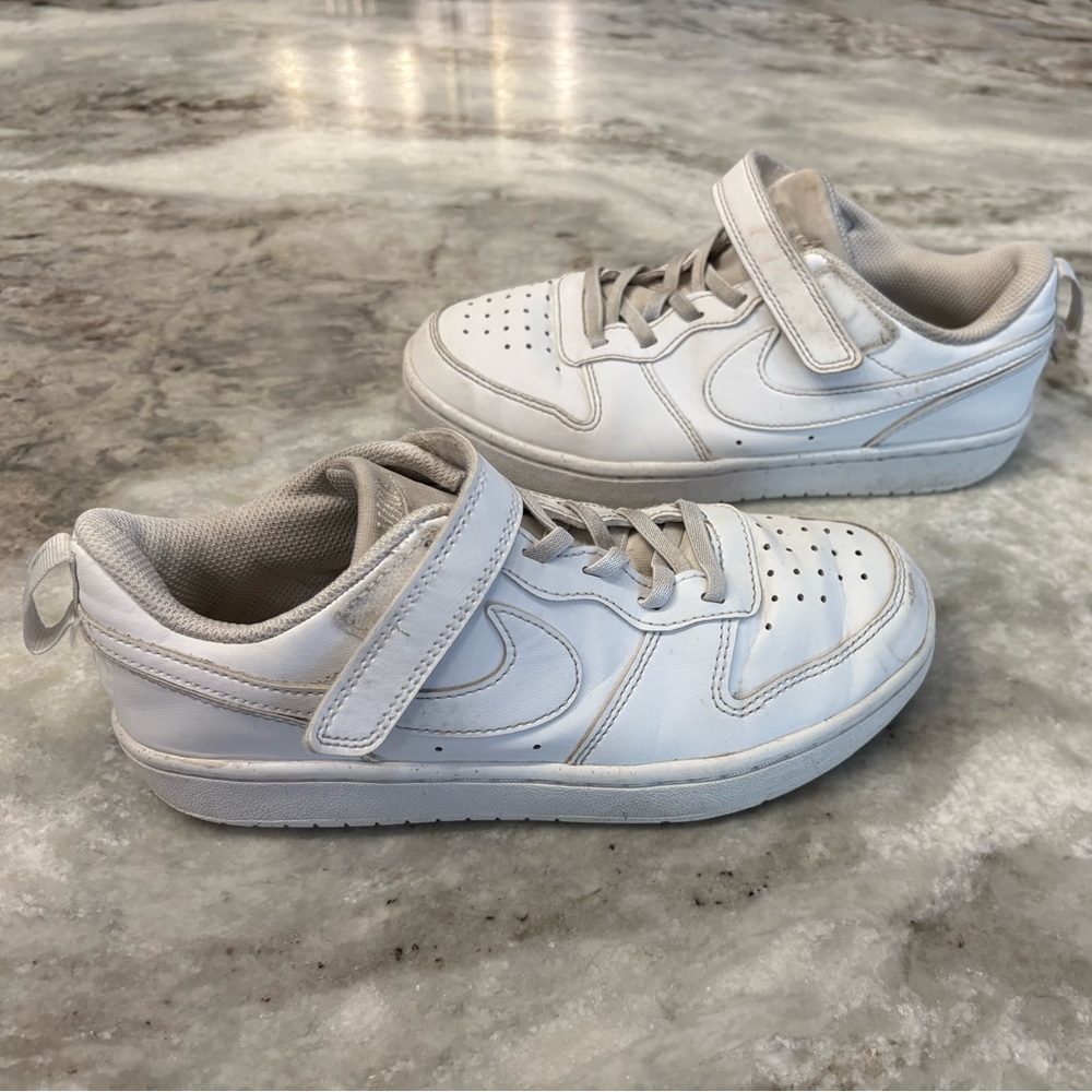 Nike Boy Court Borough Low 2 white shoes | Little Kids' Shoe Size 3Y